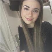 Profesora de Inglés y Lengua Castellana correspondiente a niveles educativos como primaria, ESO y Bachiller